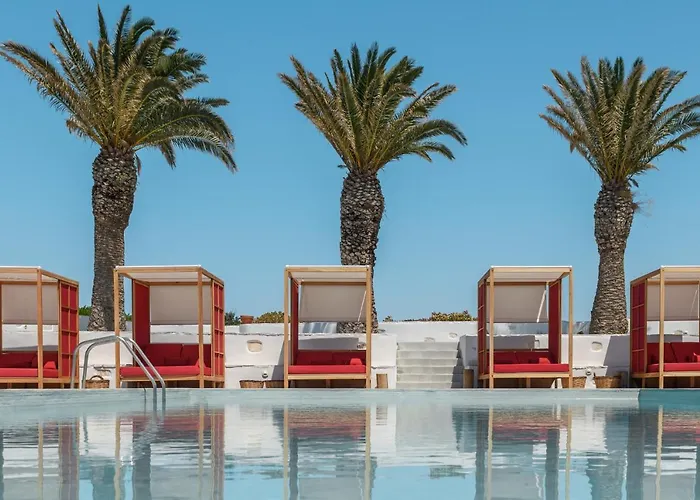 Lägenhetshotell Kallisti Paros 4*