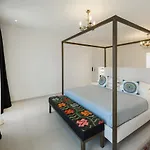 Kallisti Paros Nausa