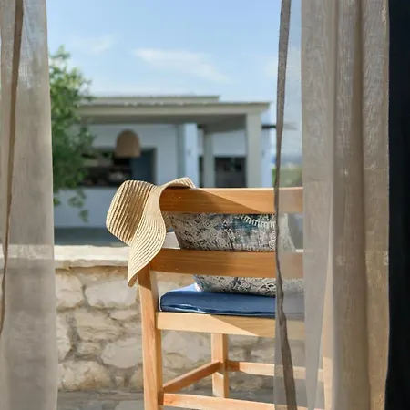 Kallisti Paros 4*