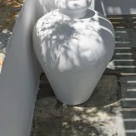 Kallisti Paros Aparthotel