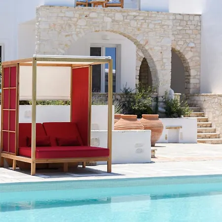Kallisti Paros * Naousa (Paros)