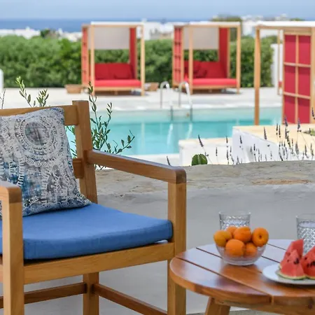 Kallisti Paros Naousa (Paros)