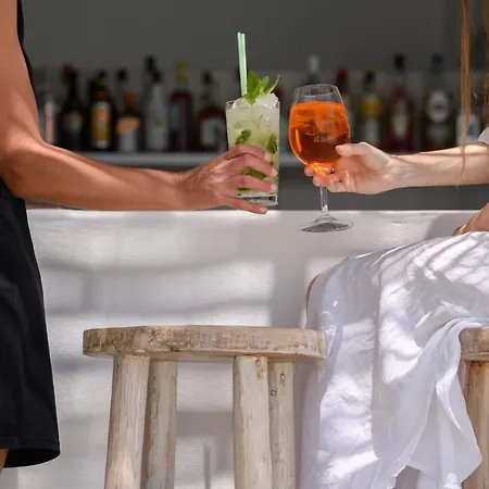 Kallisti Paros Naousa (Paros)