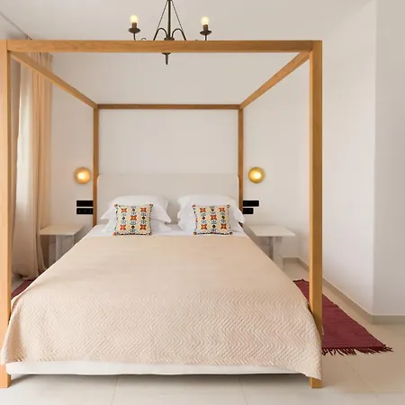 Kallisti Paros Aparthotel *
