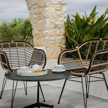 Kallisti Paros * Naousa (Paros)