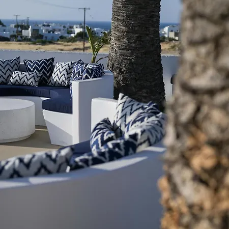 Kallisti Paros Aparthotel *