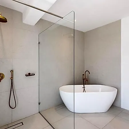 Kallisti Paros Hotel apartamentowy 4*