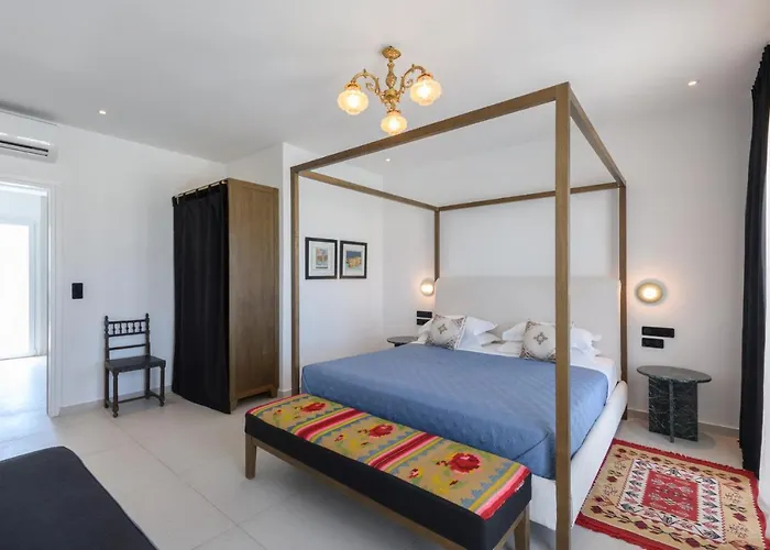 Kallisti Paros شقة فندقية ناوسا